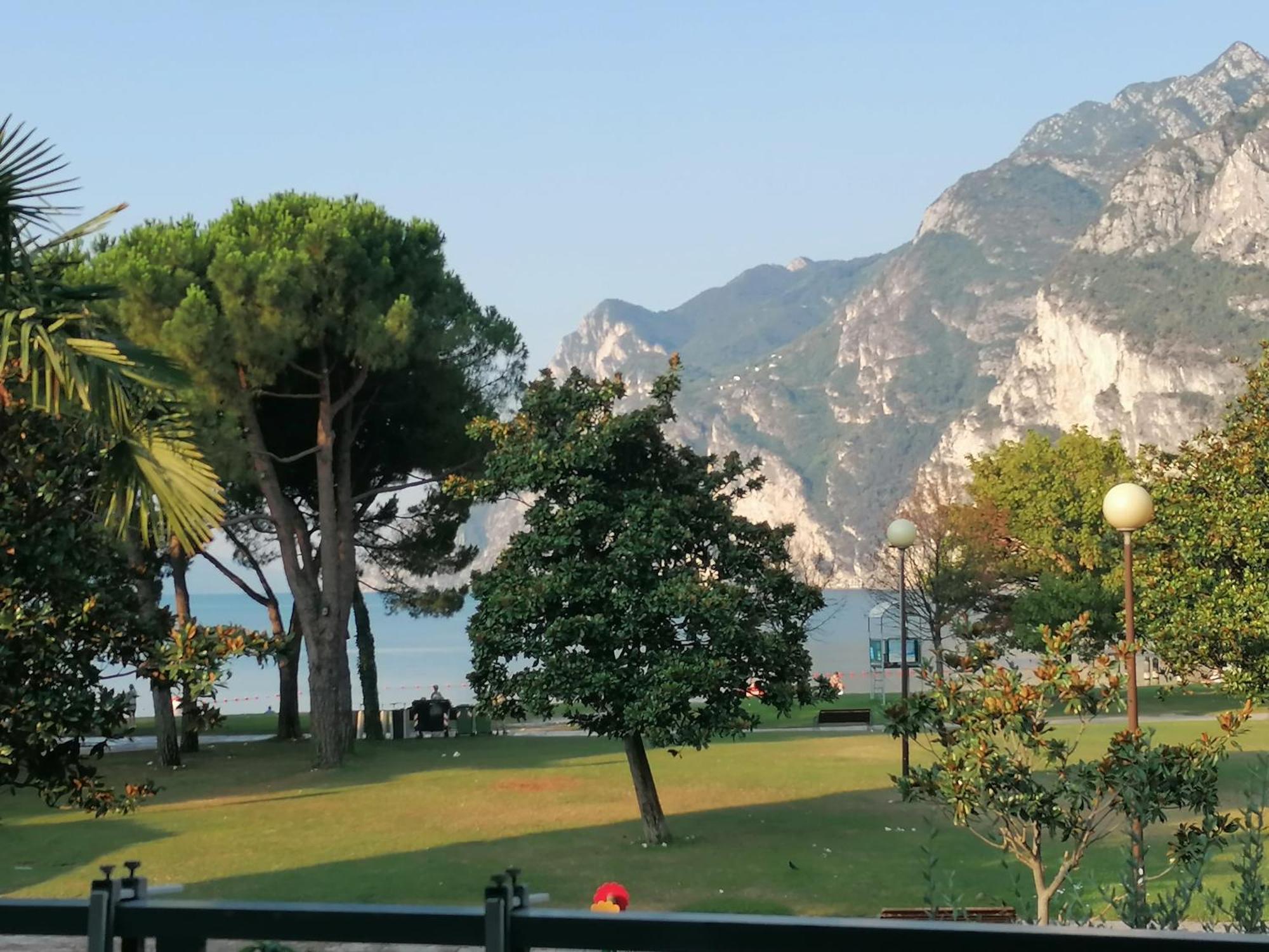 Terrazza Sul Lago Riva del Garda Dış mekan fotoğraf