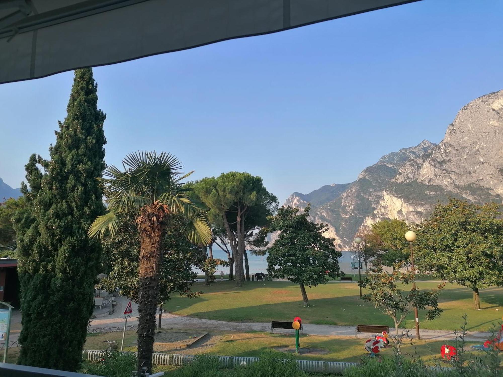 Terrazza Sul Lago Riva del Garda Dış mekan fotoğraf